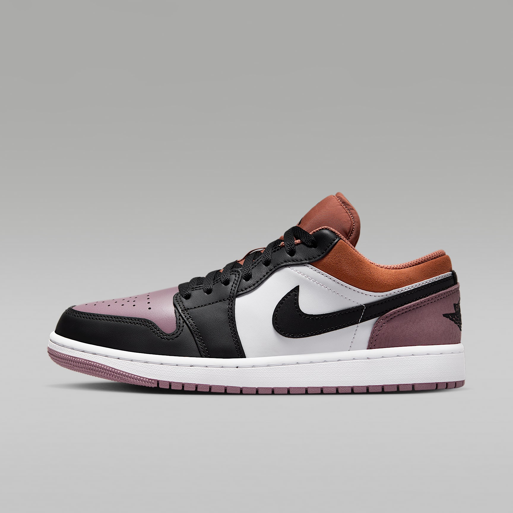 新品　NIKE AIR JORDAN LOW Air Jordan 1 Low SE Men's Shoes. Nike ID